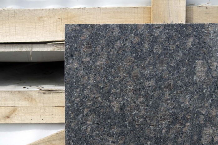 Плитка гранитная Tan Brown Grey 600x600x18 мм полированная — изображение 4
