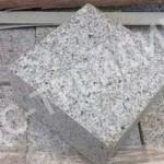Гранитная брусчатка G383 Перл Флауэр (Pearl Flower) 100x100x50 мм термообработка