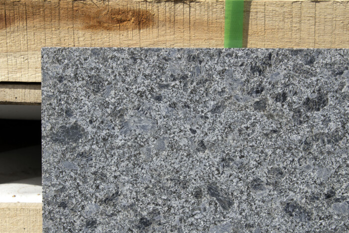 Плитка гранитная Steel Grey 600х300х30мм термообработанная — изображение 3